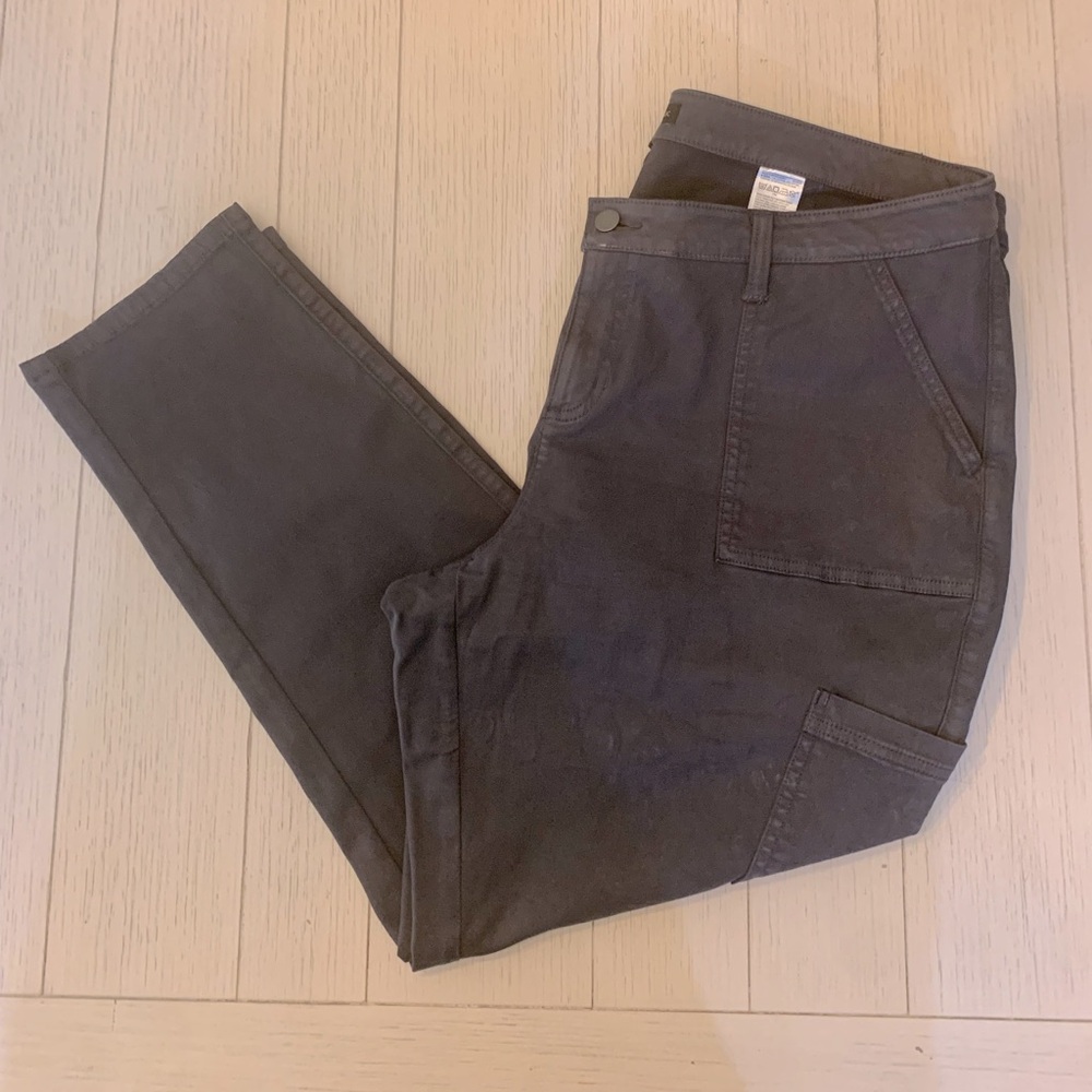 Banana Republic Cargo Pants — Grey — Size 18 — NWOT